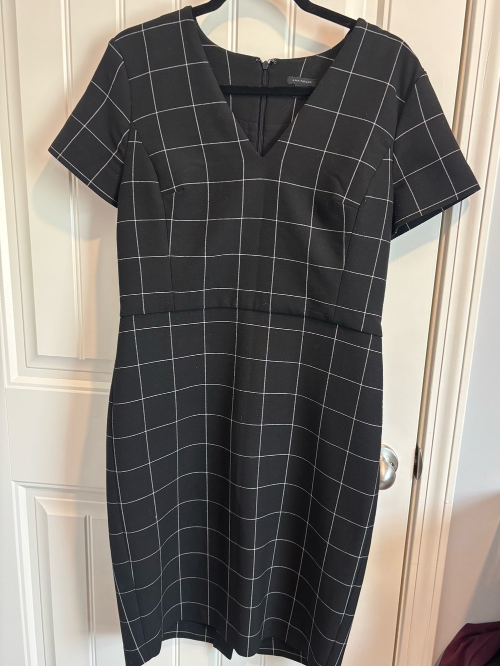 Anne Klein Black Windowpane Sheath Dress with V-Neck